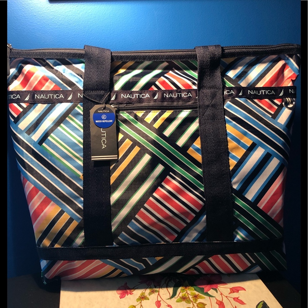 NAUTICAL NWT LARGE TOTE